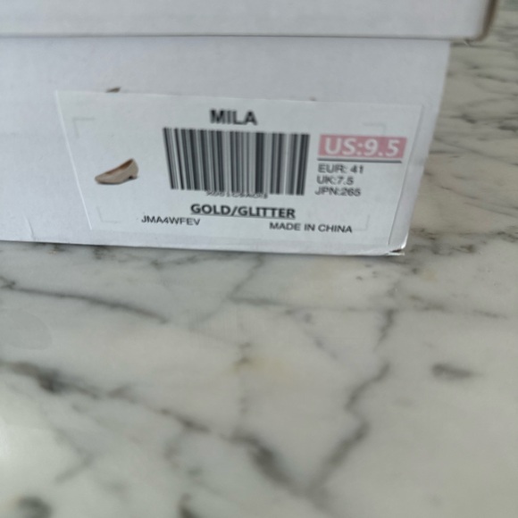 Dream Pairs Women's Glitter Heels New In Box Size 9.5 - Picture 9 of 10